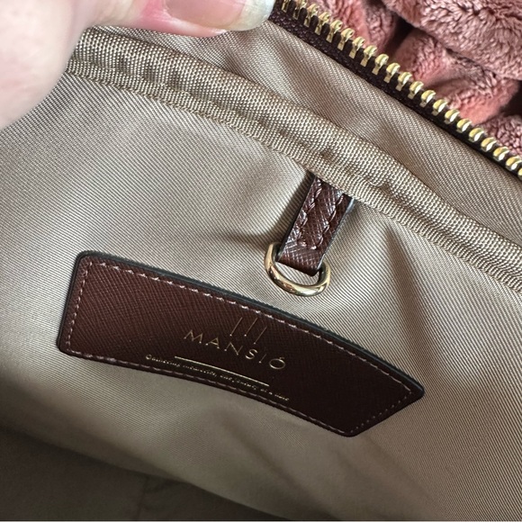 GORGEOUS La Mansio Italian Premium Leather bag - retails for $440, NWT and RARE! - Picture 6 of 12